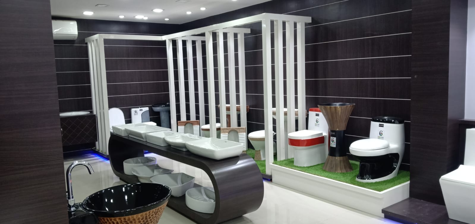 Ceramic Factory Displays Cover
