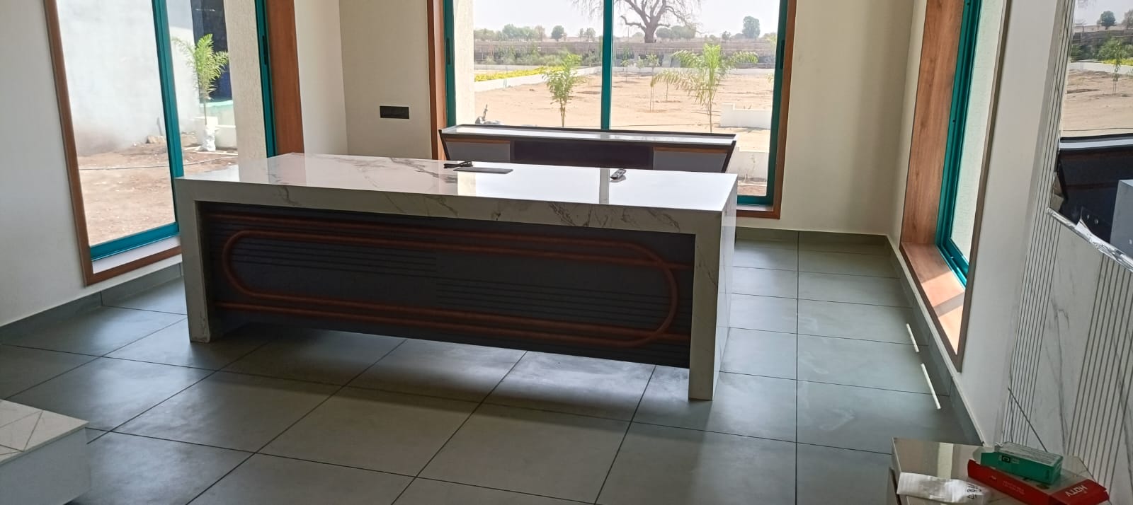 Executive Desks & Office project 4